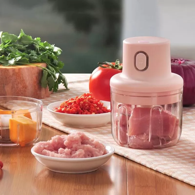 100ML Mini Electric Food Chopper – 45W Portable Garlic, Onion & Vegetable Grinder
